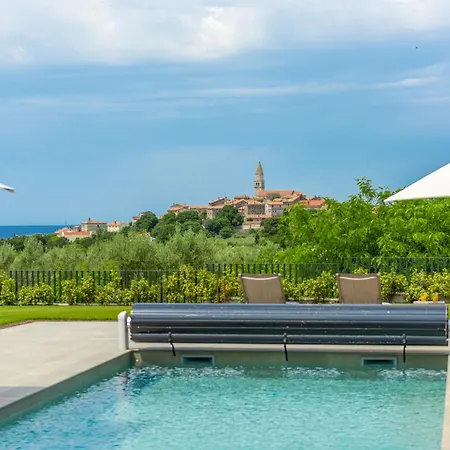 فيلة Visignano Near Porec For 8 People With 49 M2 Heated Pool, Wellness & Sea View *